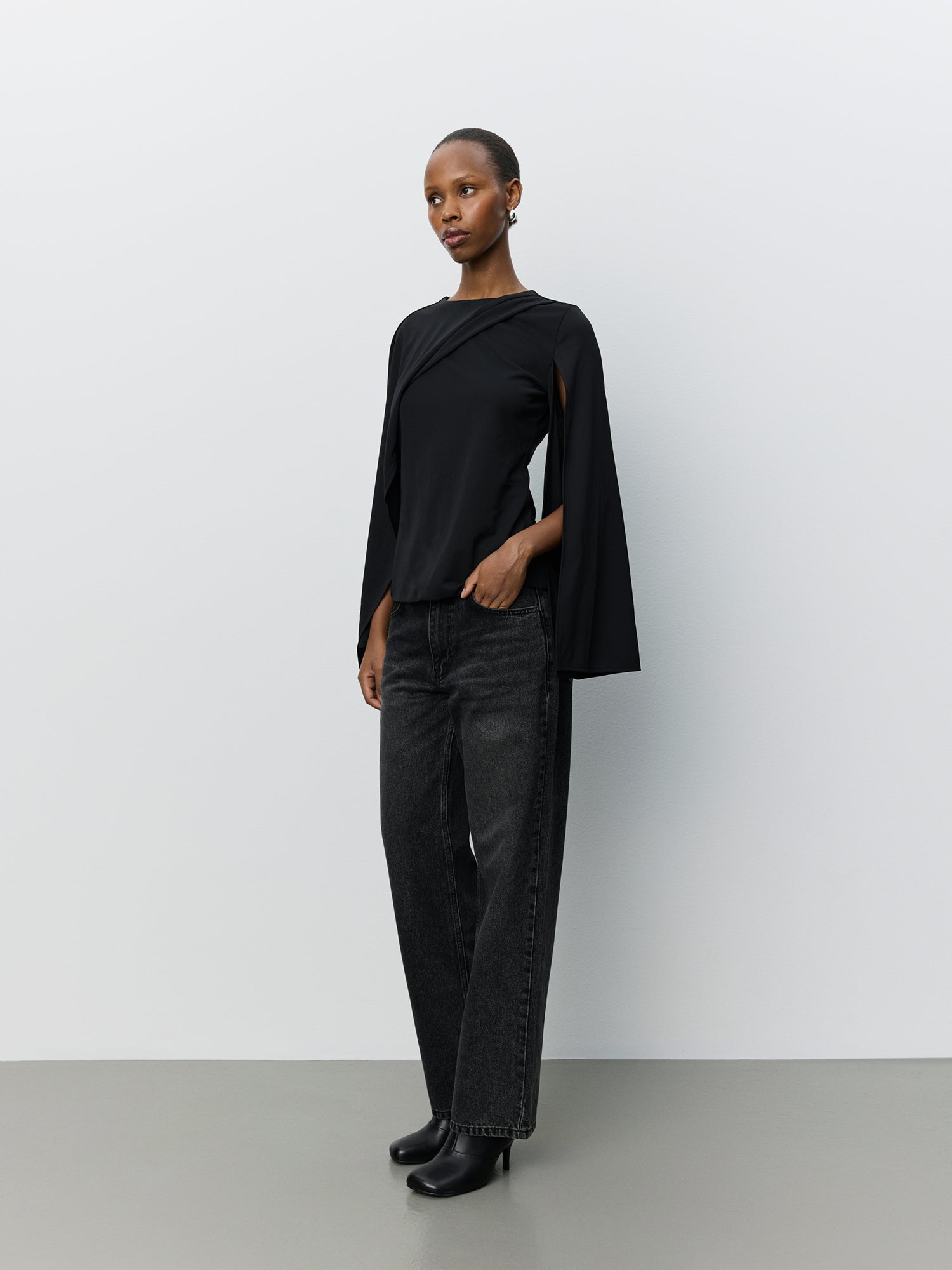 Sofie Schnoor WOMEN CARANASW KAPPE-BLUSE Bluse 1000 Black
