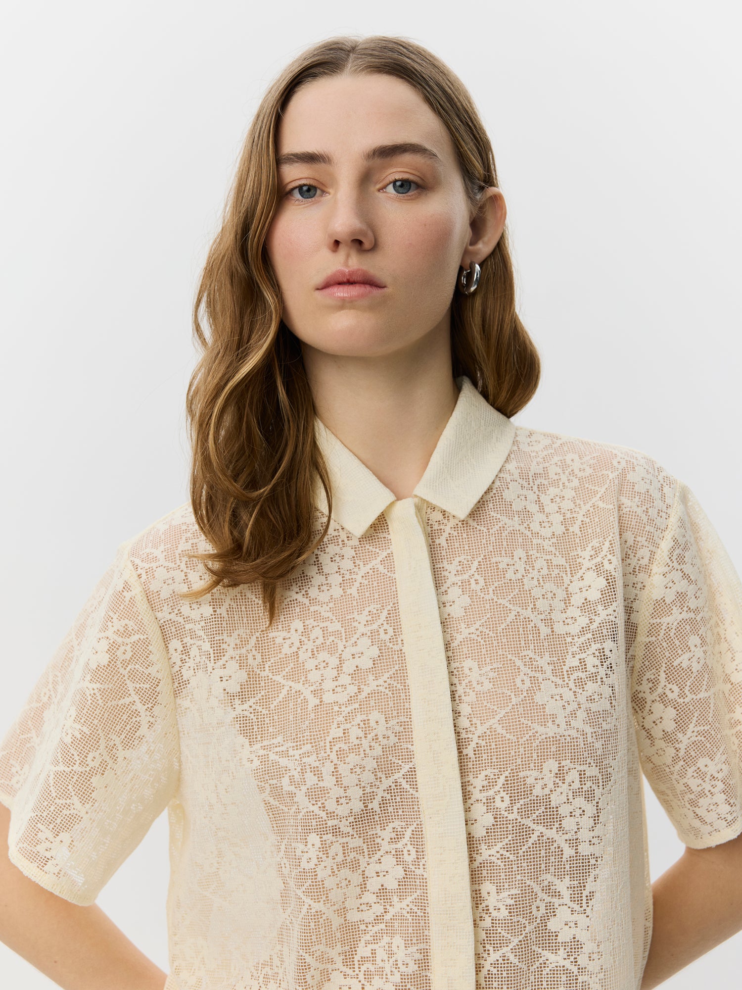 Sofie Schnoor WOMEN CARMELASW CROCHET BLONDE SKJORTE T-shirt 0159 Cream White