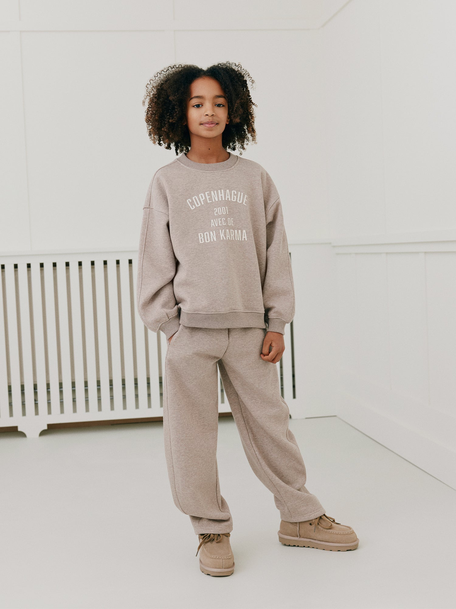 Sofie Schnoor YOUNG ELINSY SWEATSHIRT Sweatshirt 7071 Brown melange