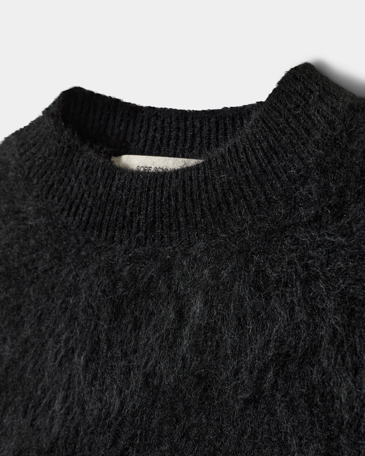 Sofie Schnoor WOMEN ICON 023 - YOKASW YAK ULD CREWNECK Strik 1000 Black