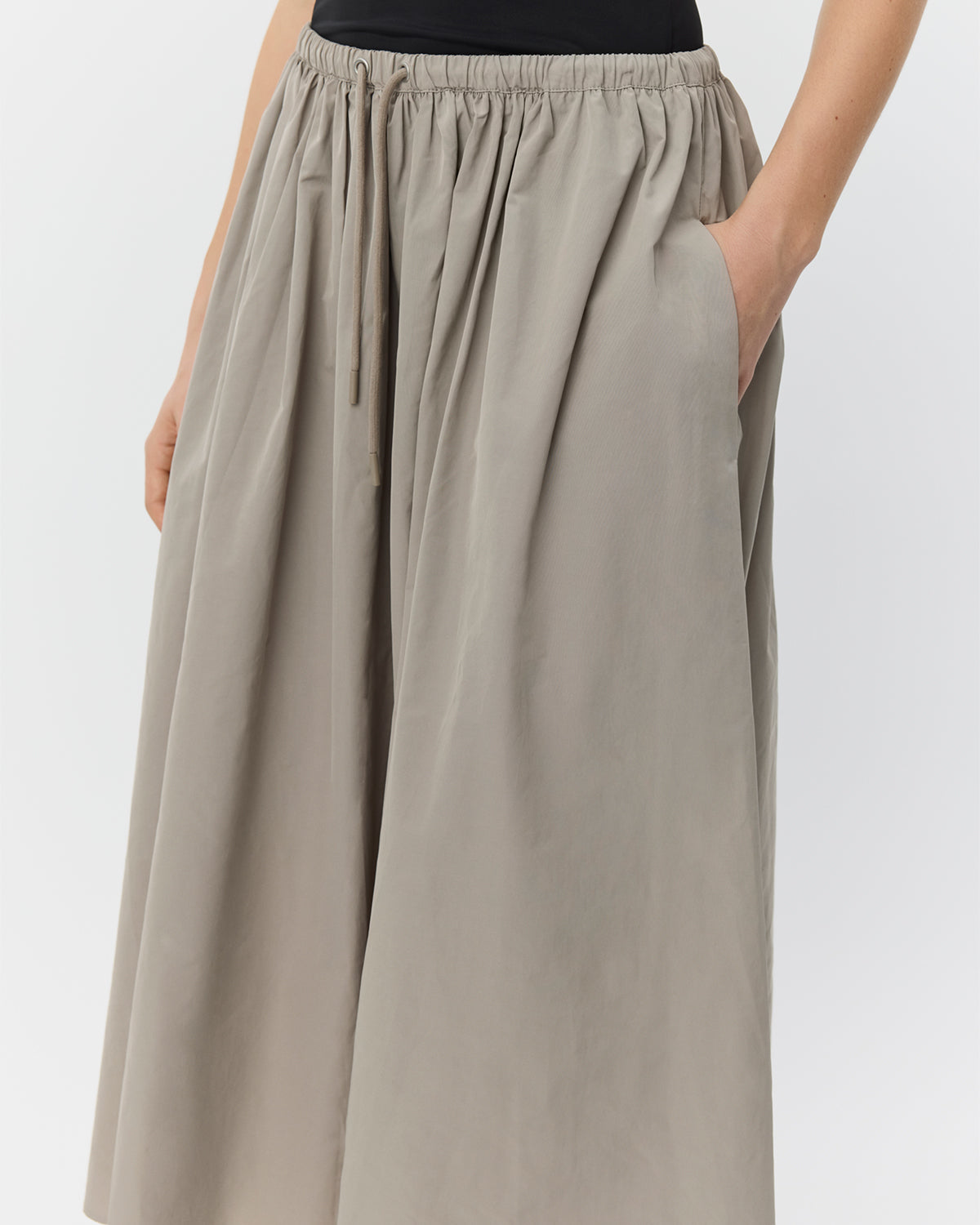 Sofie Schnoor WOMEN JUNEAUSW MIDI NEDERDEL Nederdel 3072 Dusty green