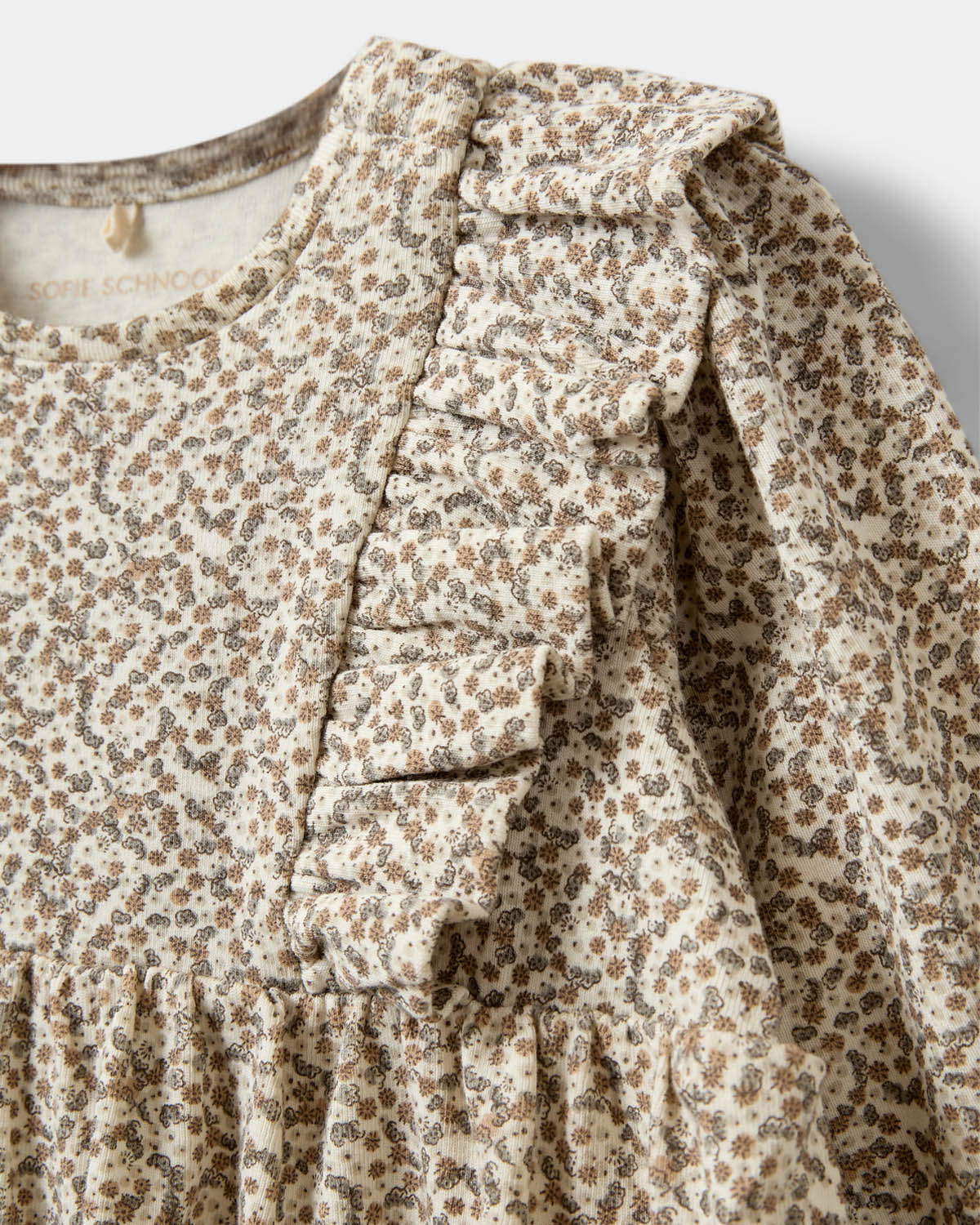 Sofie Schnoor KIDS LULAKB KJOLE Kjole 9109 Off White w AOP