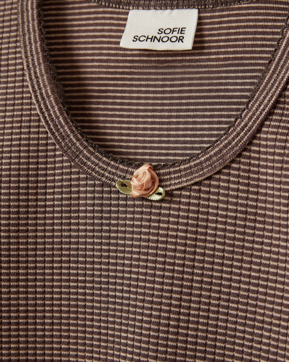 Sofie Schnoor YOUNG PETRICIASY T-SHIRT LANGE ÆRMER T-shirt 7113 Brown Striped