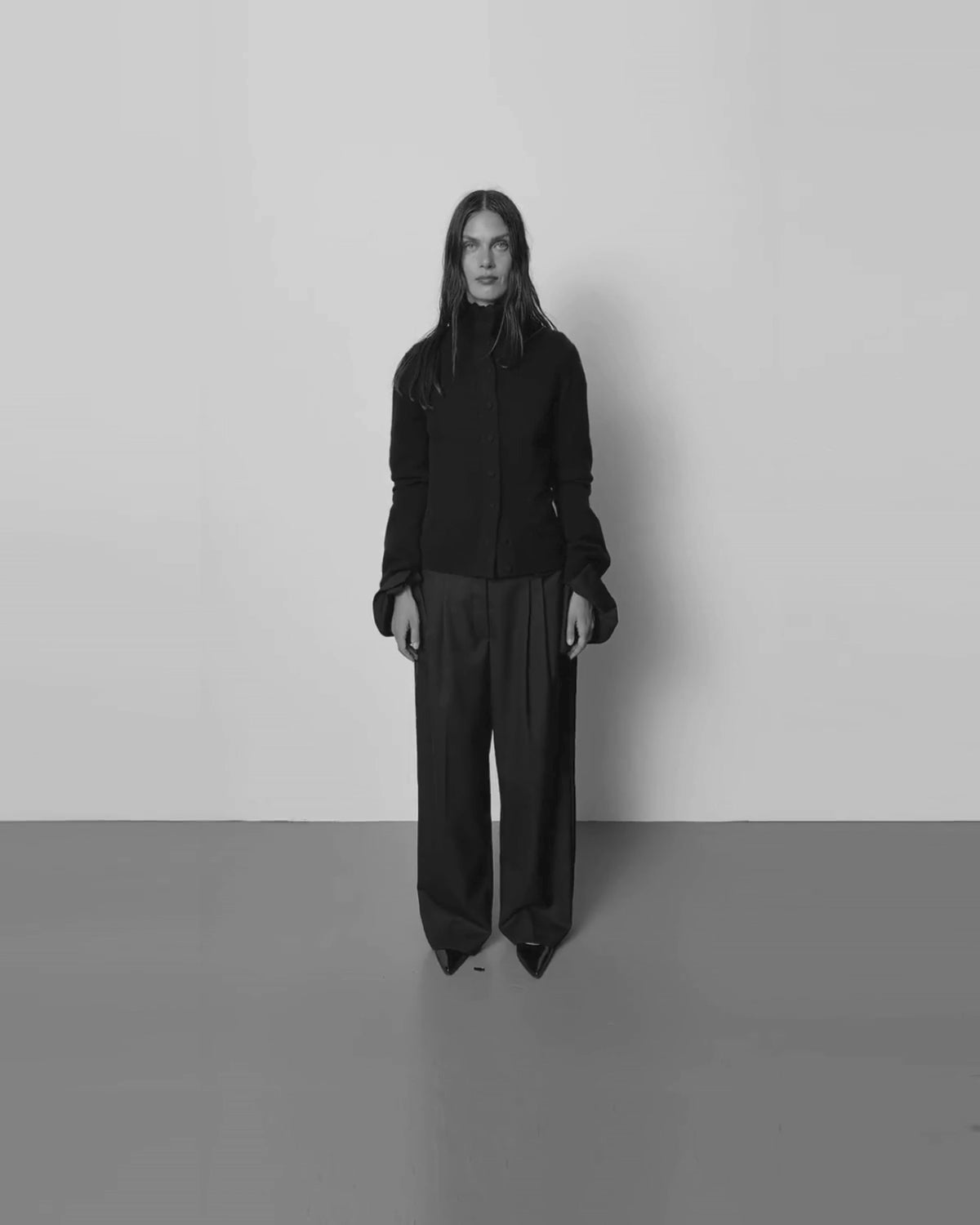 Sofie Schnoor WOMEN ICON 012 - FAROASW WIDE LEG SUITING TROUSERS Buks 1000 Black